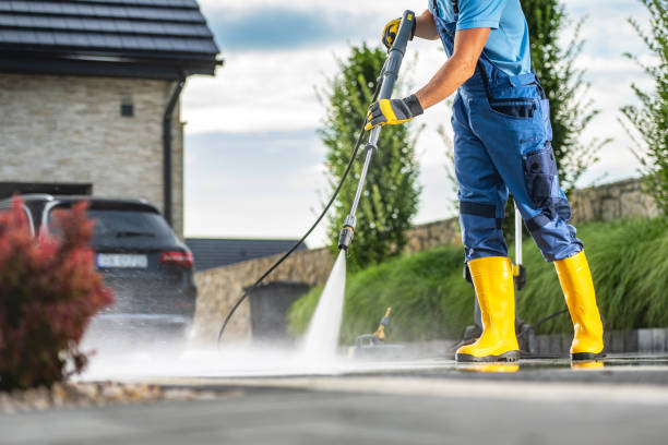 Best Roof Washing  in Riverside, MO